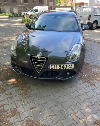 Alfa Romeo Giulietta cena 27500 przebieg: 105000, rok produkcji 2010 z Chorzów małe 67